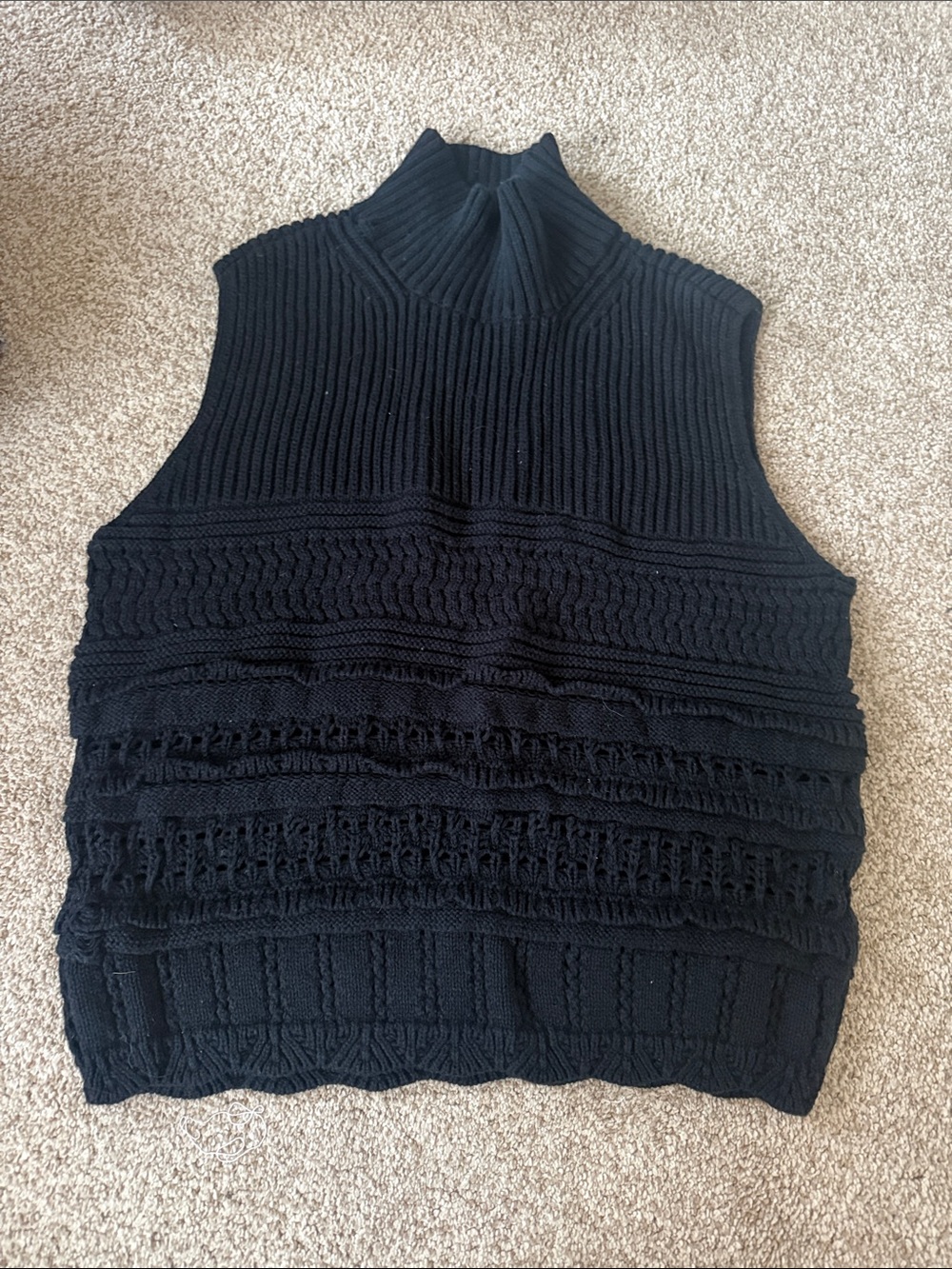 abercrombie turtleneck sweater vest